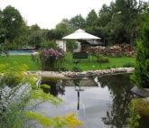 Garten mit Teich Garten mit Teich