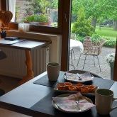 Zugang zur Sitzgruppe und Liegewiese Zugang zur Sitzgruppe und Liegewiese