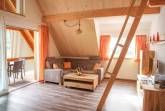 Blick vom der Küche ins Wohnzimmer