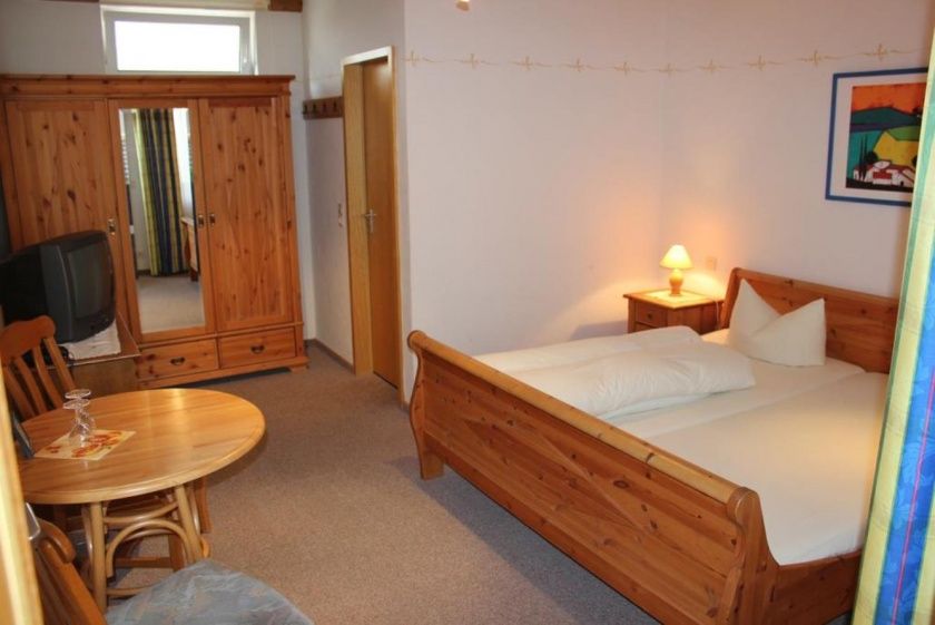 Landgasthof Schuck - Ferienwohnung & Gästezimmer