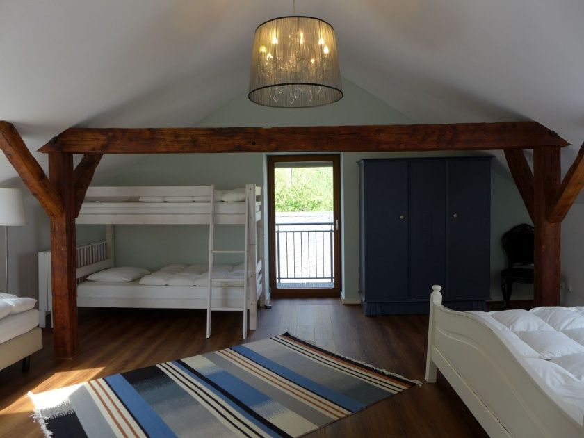 Schlafzimmer 6 DG