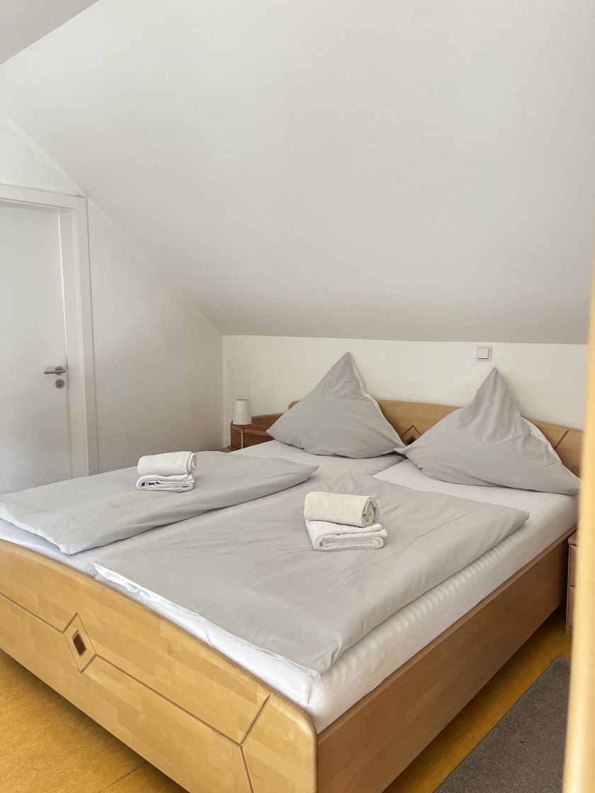 Ferienweingut Sauer-Kettermann - Gästezimmer & Ferienwohnungen