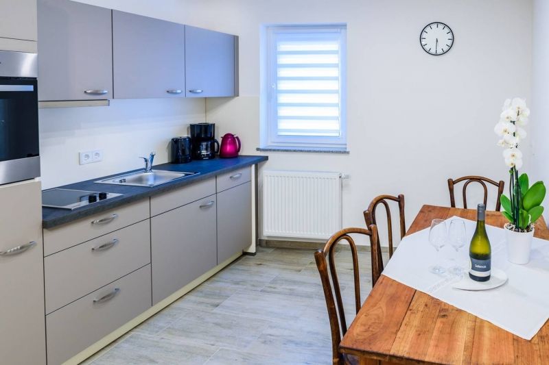 Weingut Hammen Vinothek - Gästezimmer