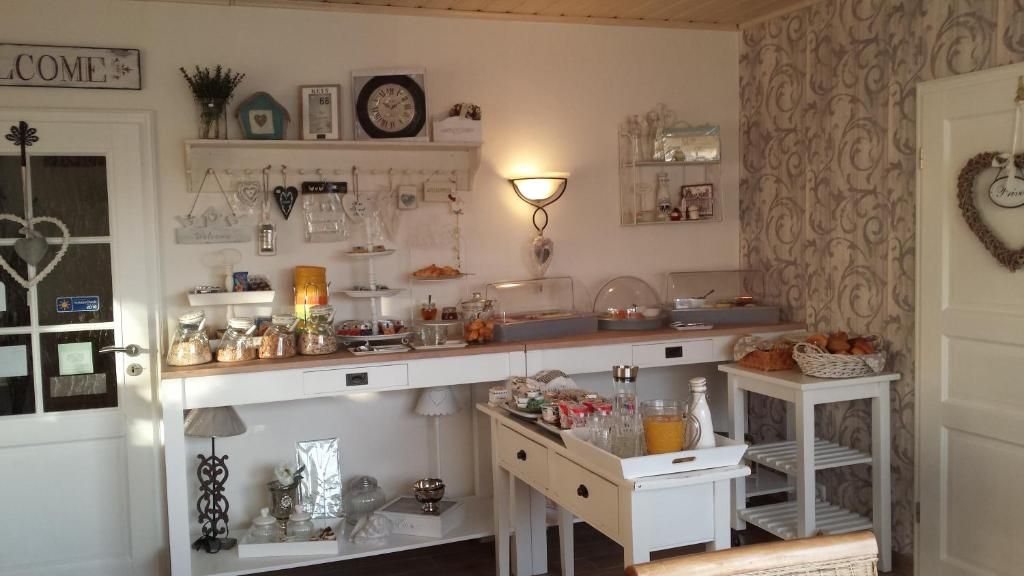 Landhaus Julia Pension & Appartement - Nähe Koblenz