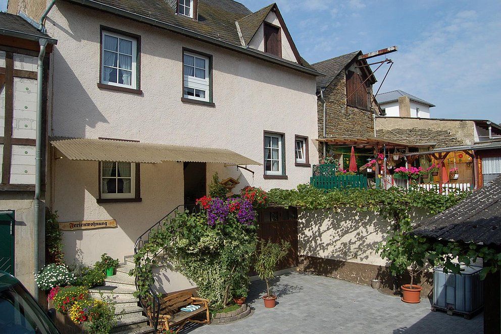 Kastanienhof Weingut Esseln