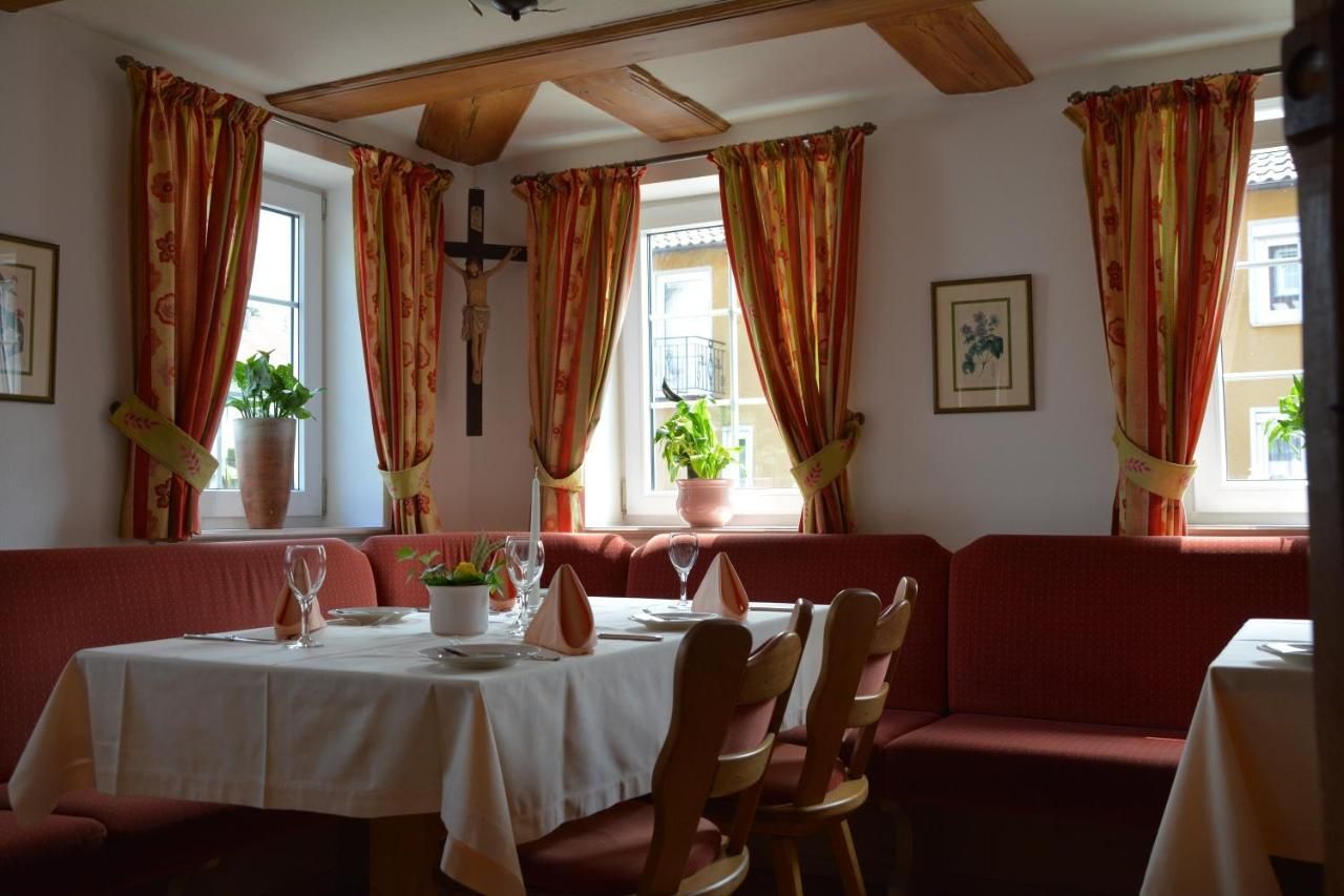 Hotel Post Jungingen