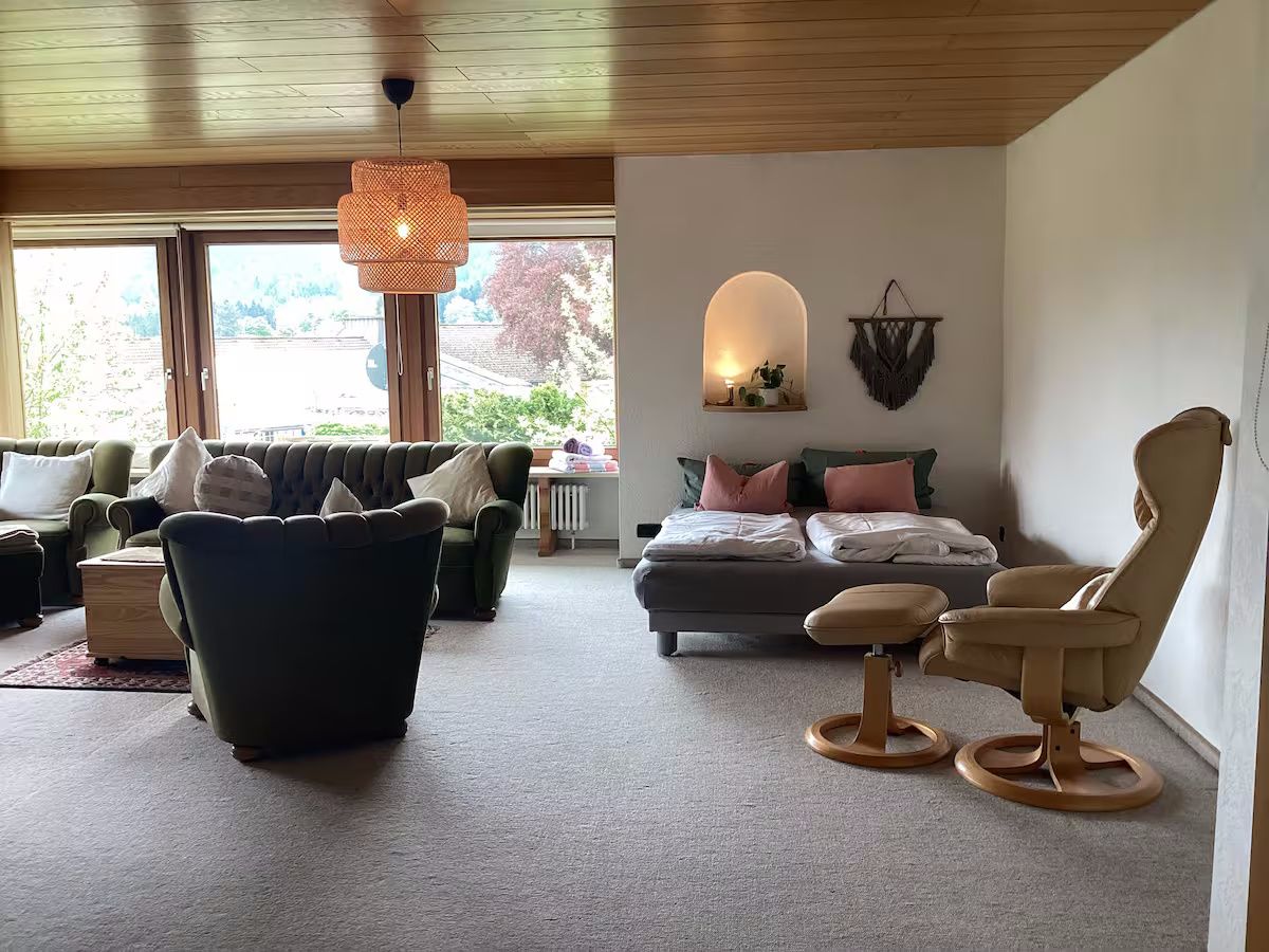 Große Wohnung mit Balkon Sulzbergblick