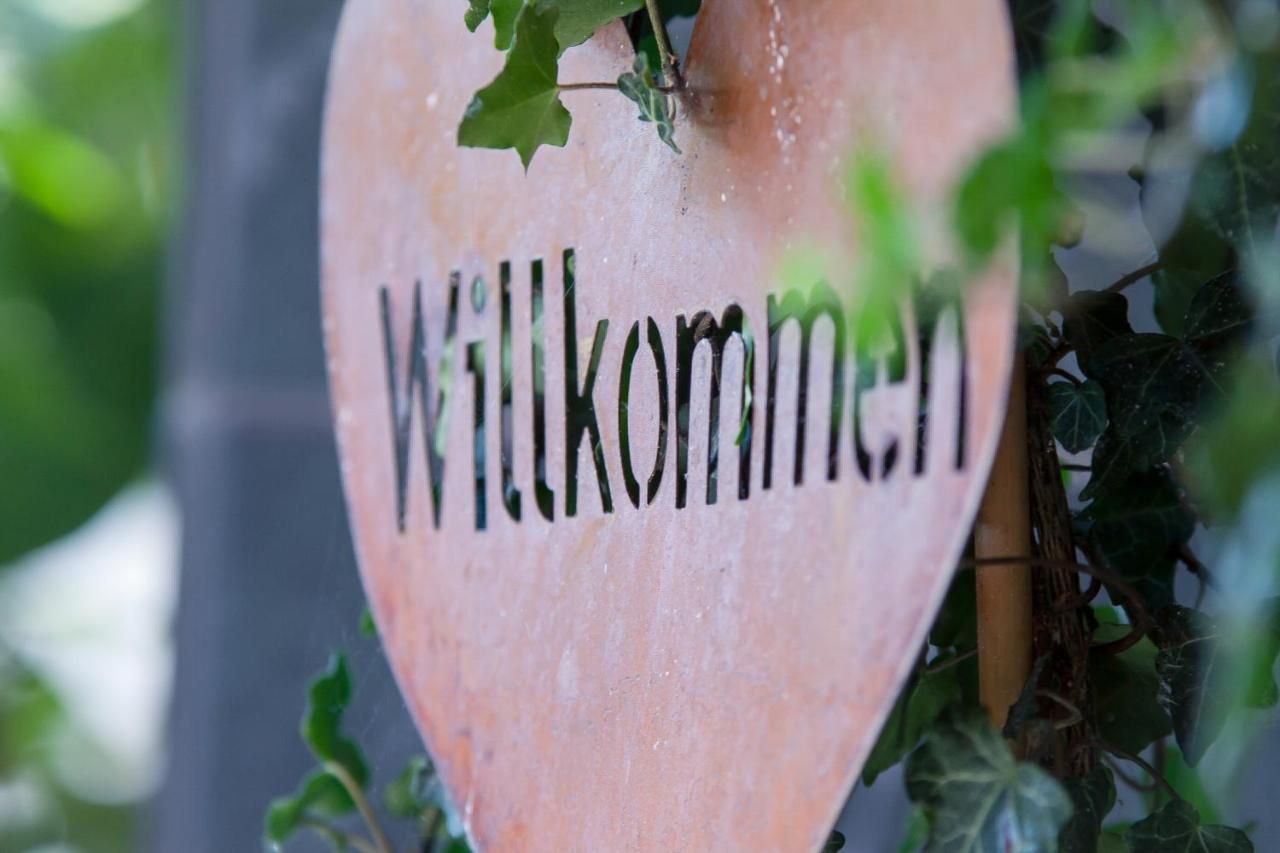 Hotel-Weinhaus Mayer