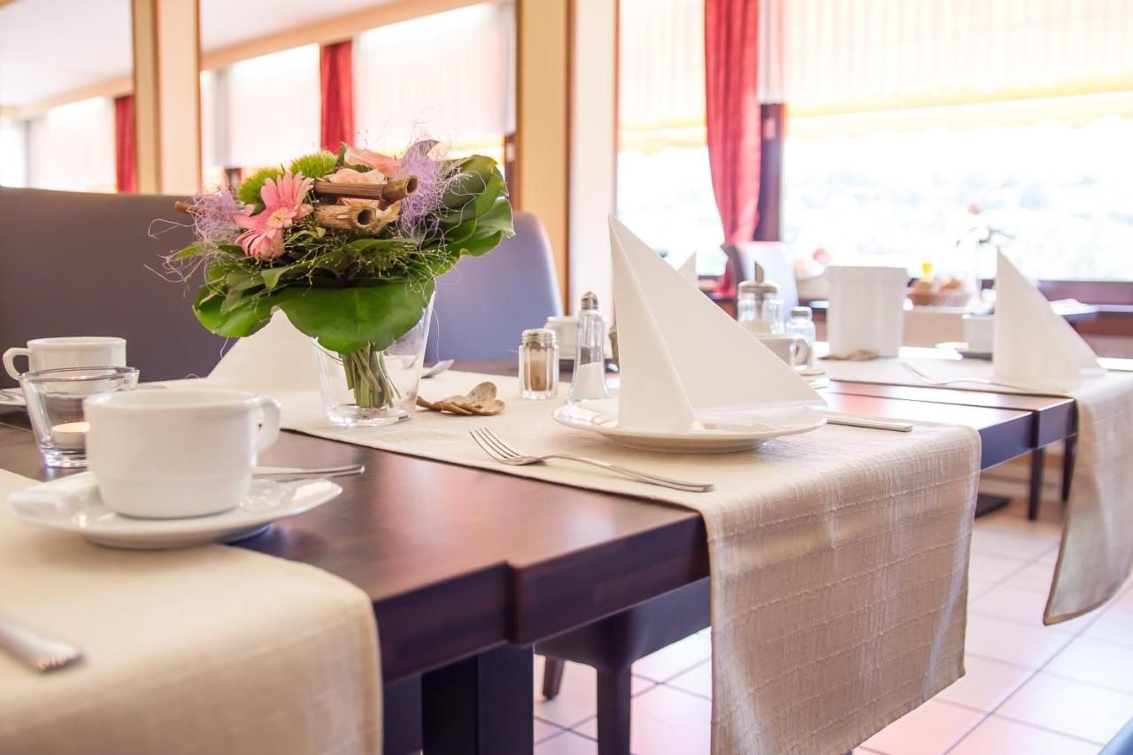 Hotel-Weinhaus Mayer