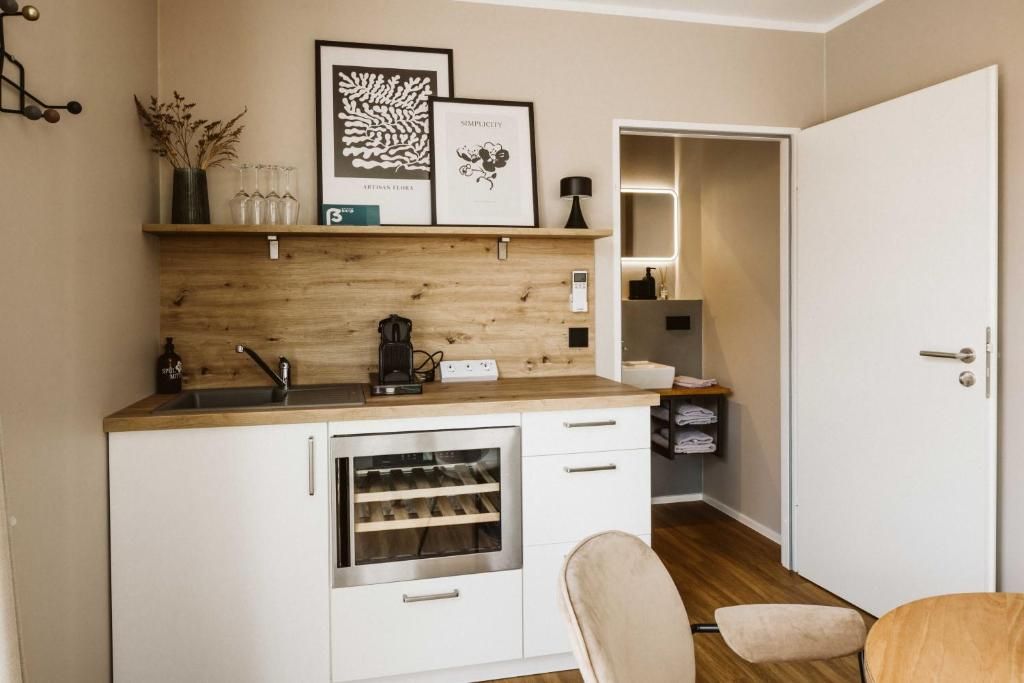 Modernes Tiny House Diva am Weingut