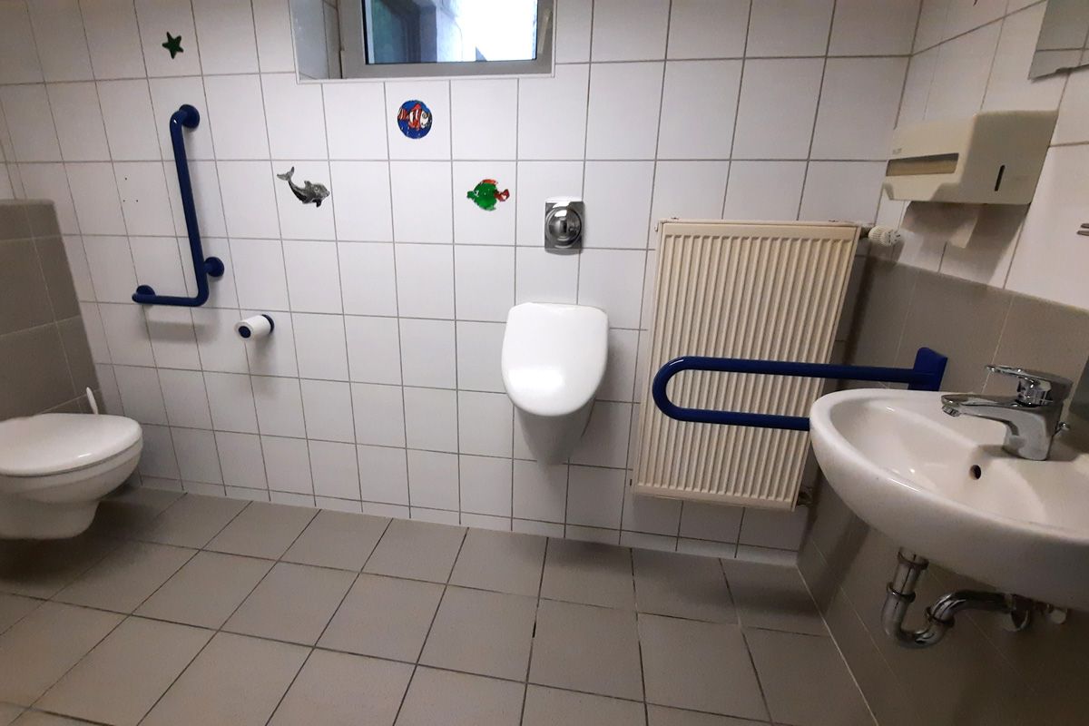 Gruppenhaus - WC EG