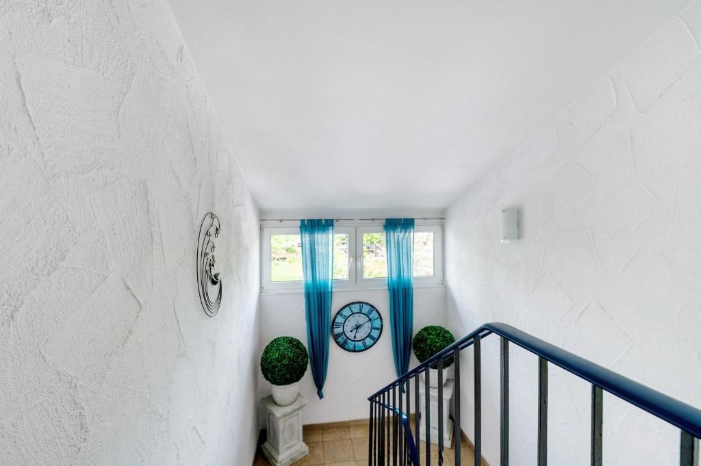 Pension, Ferienwohnungen und Restaurant Golsong