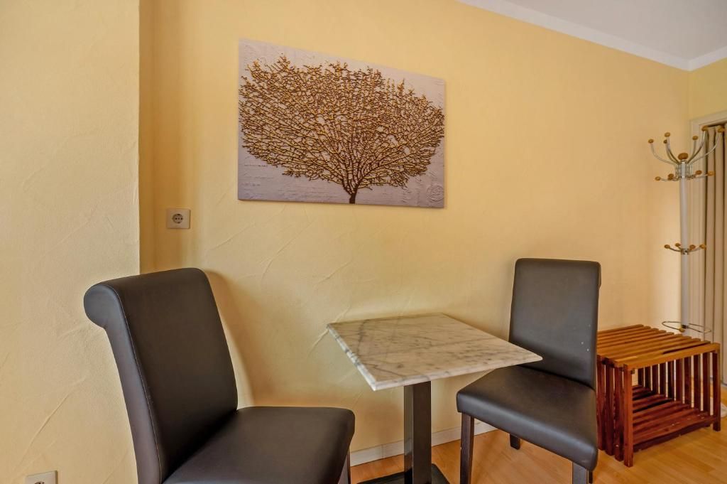 Pension, Ferienwohnungen und Restaurant Golsong