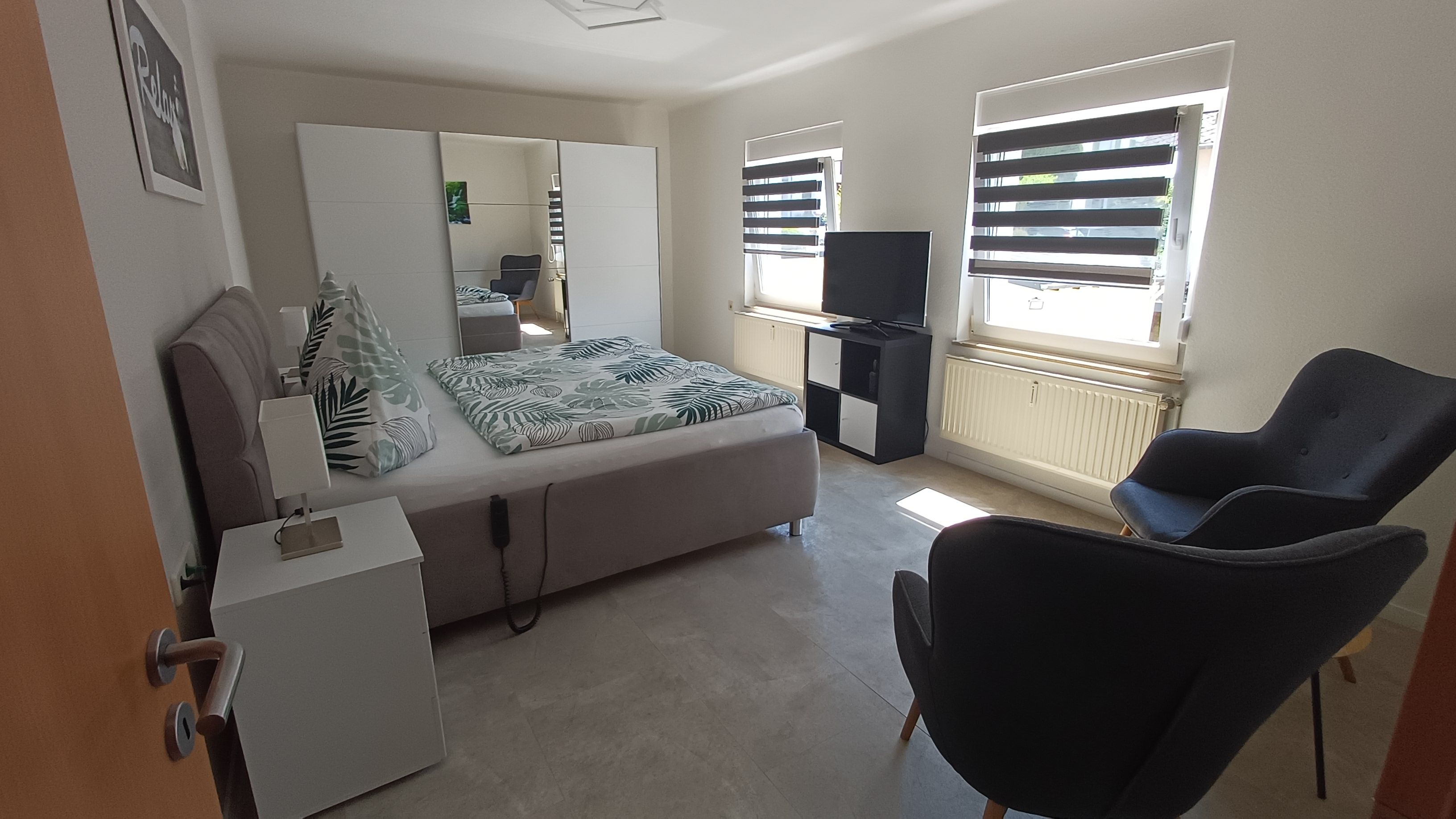 Schlafzimmer mit TV